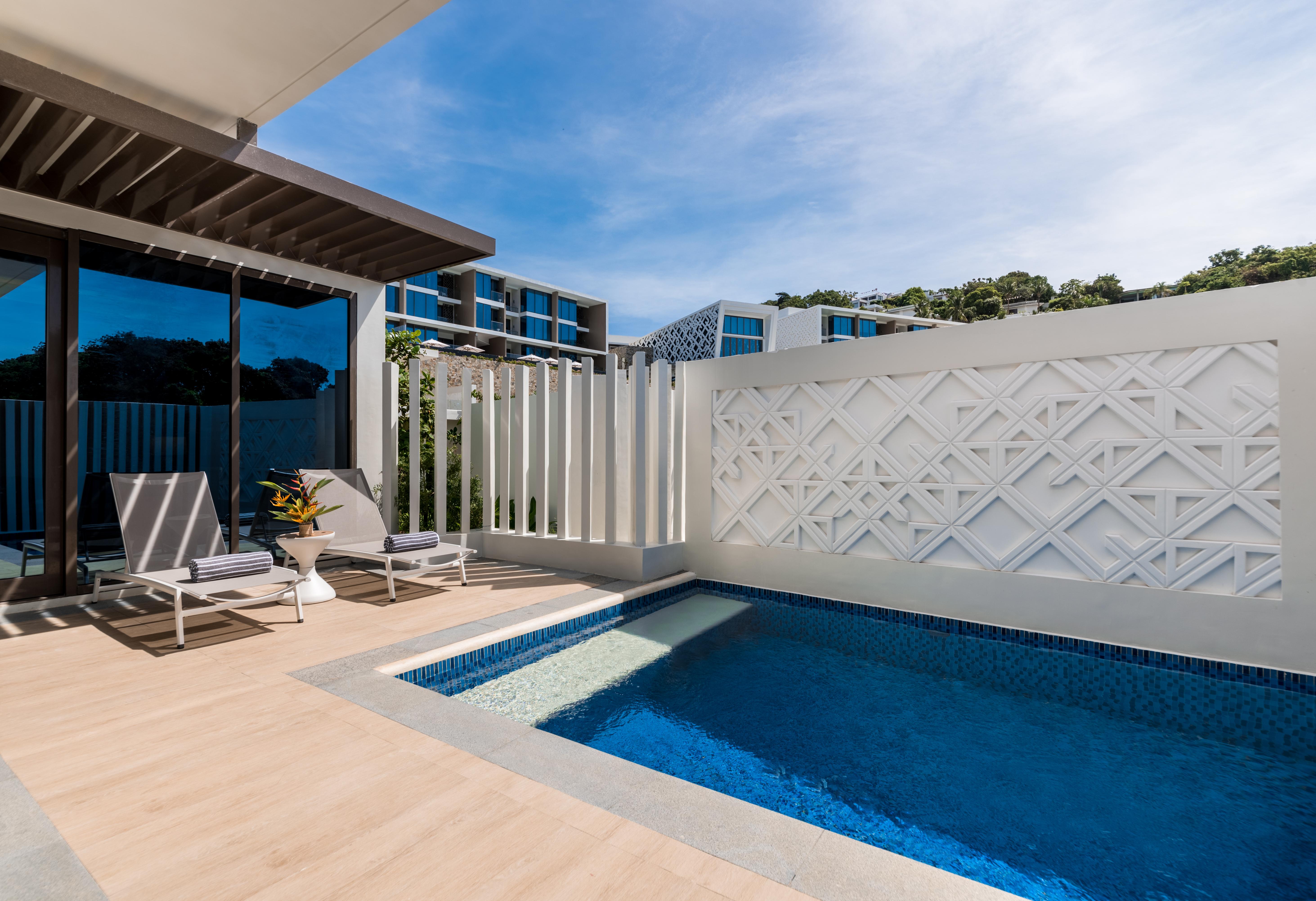 Crimson And Boracay Resort