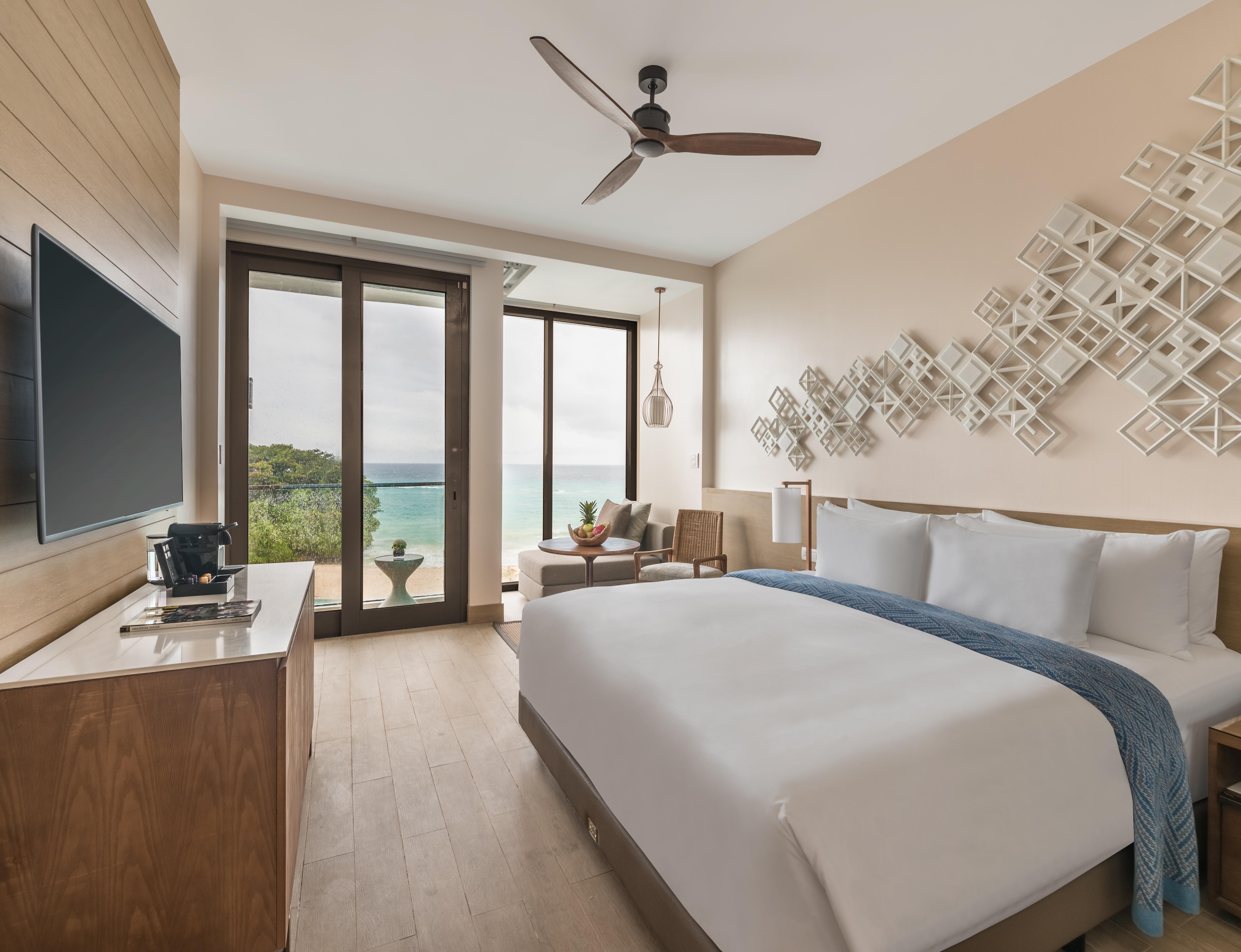 Crimson And Boracay Resort