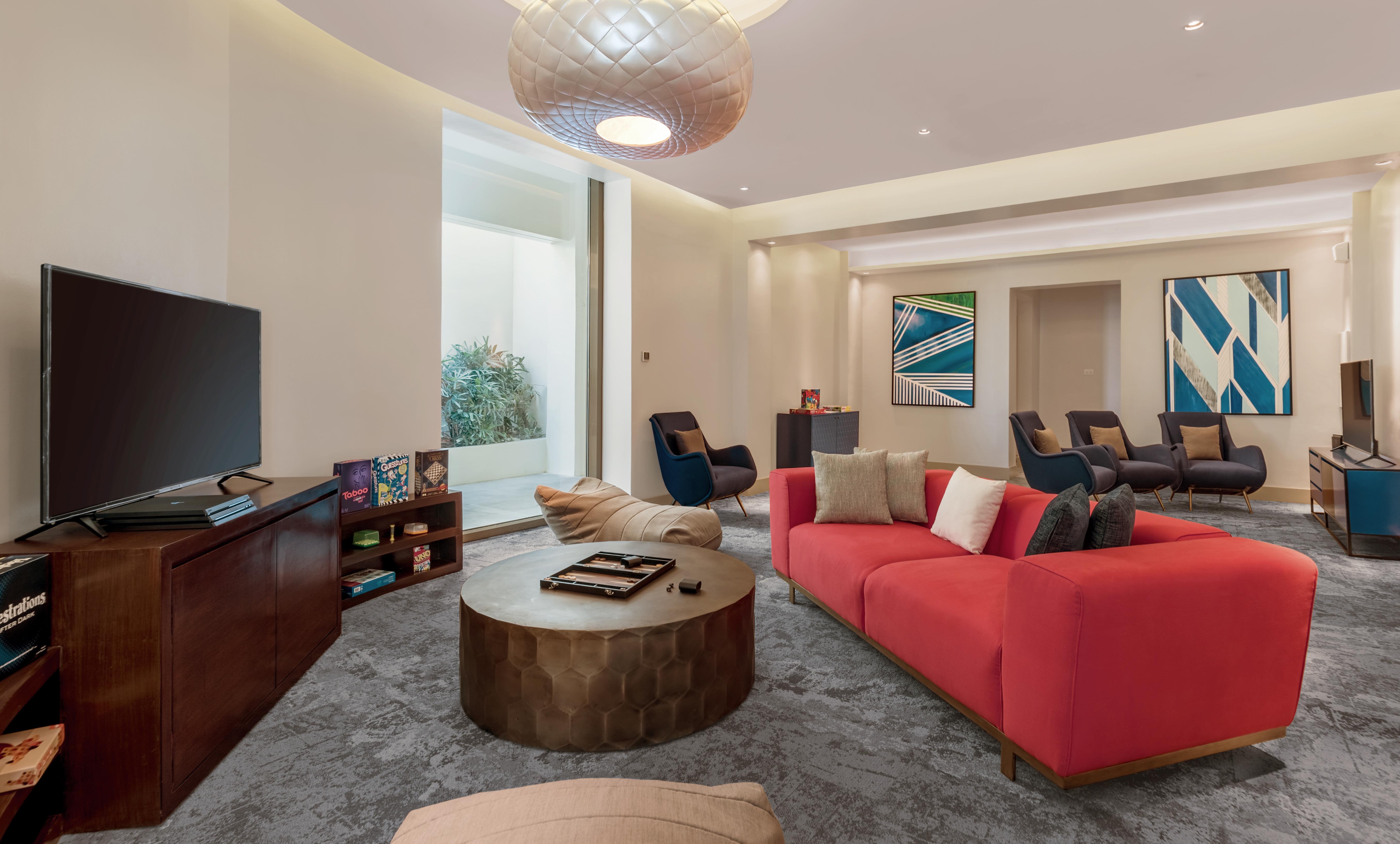 Resort Crimson And Boracay