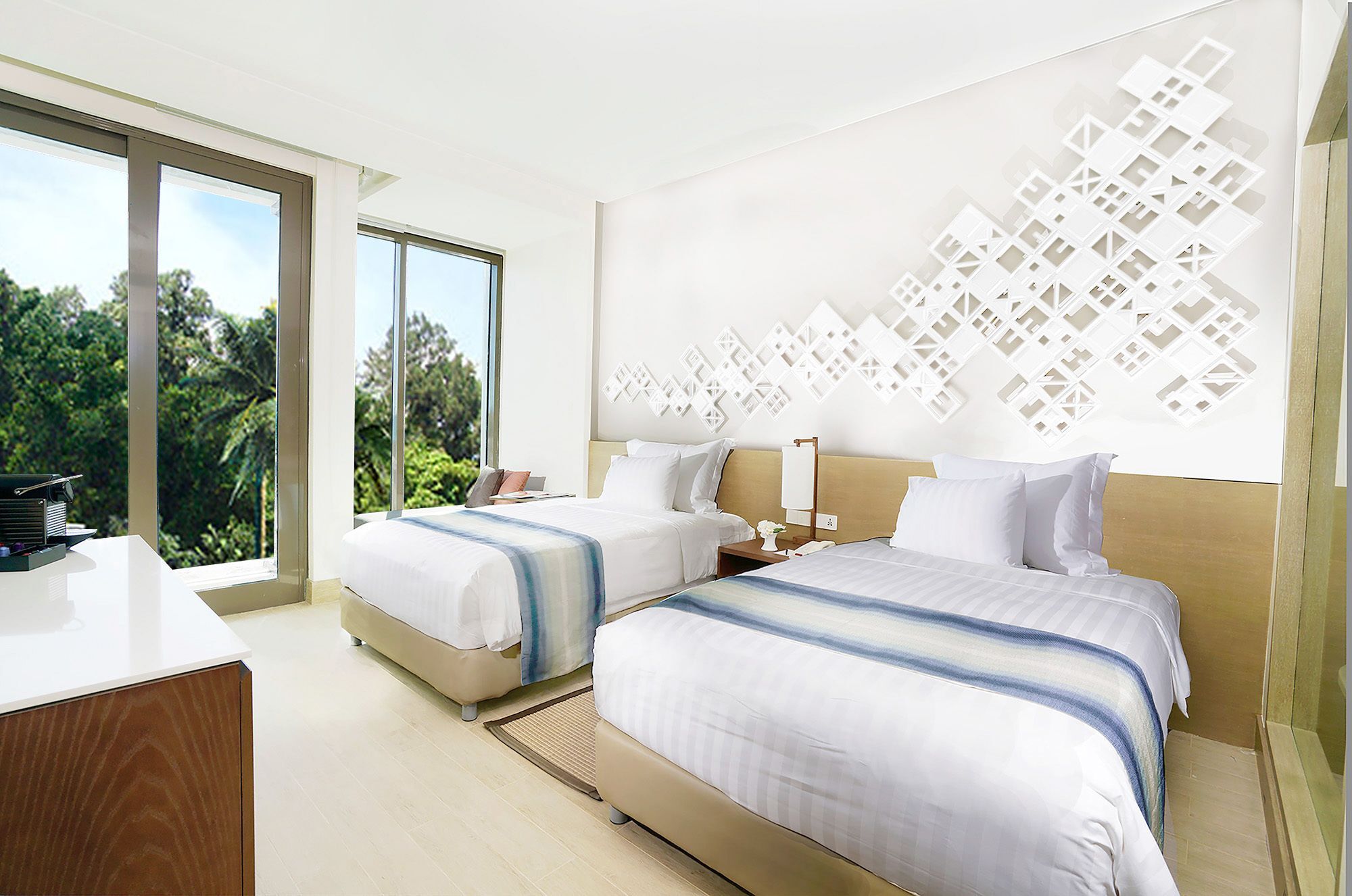 Crimson And Boracay Resort